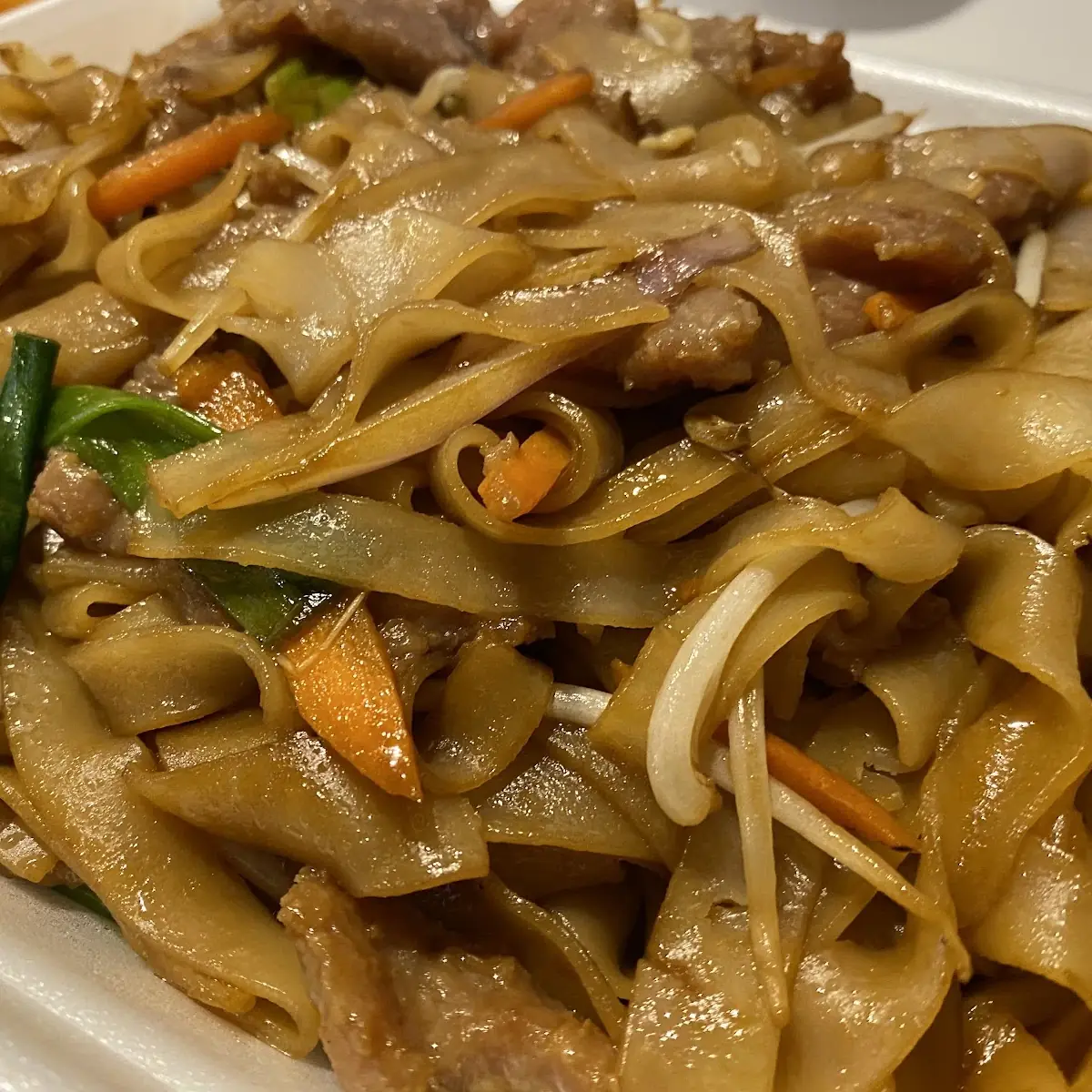 chow fun noodles 炒河粉